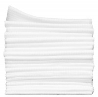 Одноразовое полотенце белого цвета